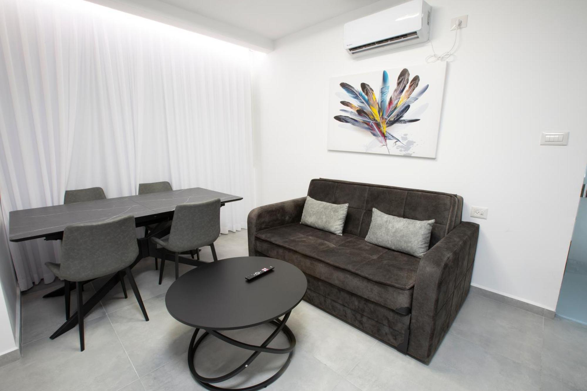 חוויה בכיכר גולד Apartamento Netanya Exterior foto